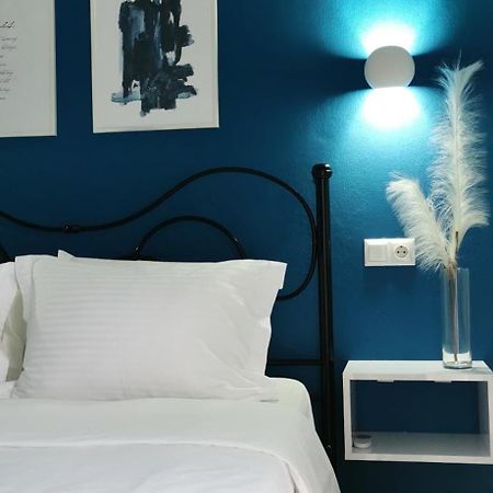 W Pearl Suite Nea Peramos  Ngoại thất bức ảnh